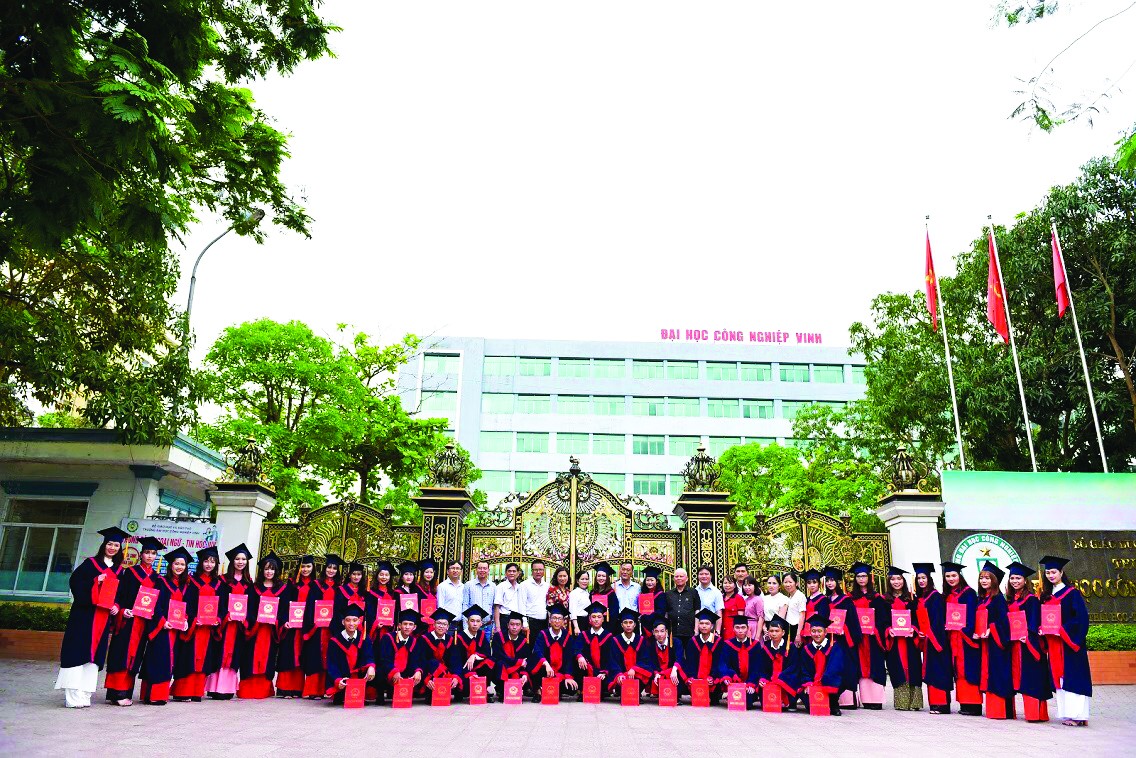 Trường Đại học Công nghiệp Vinh (IUV) hiện đang hướng tới mục tiêu trở thành đơn vị đi đầu trong đào tạo, đóng góp nguồn nhân lực chất lượng cao cho thị trường lao động khu vực Bắc Trung Bộ - Ảnh Phó Bá Cường